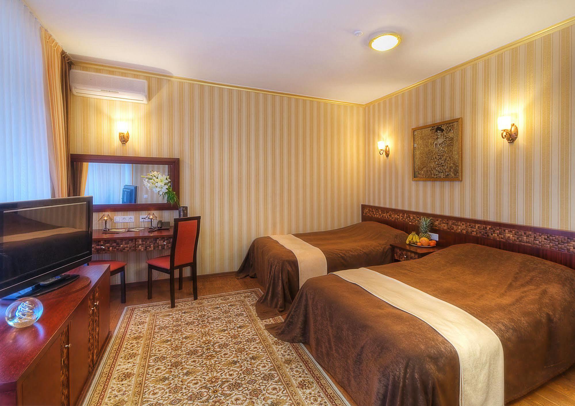 Villa Panama โอเดสซา ภายนอก รูปภาพ