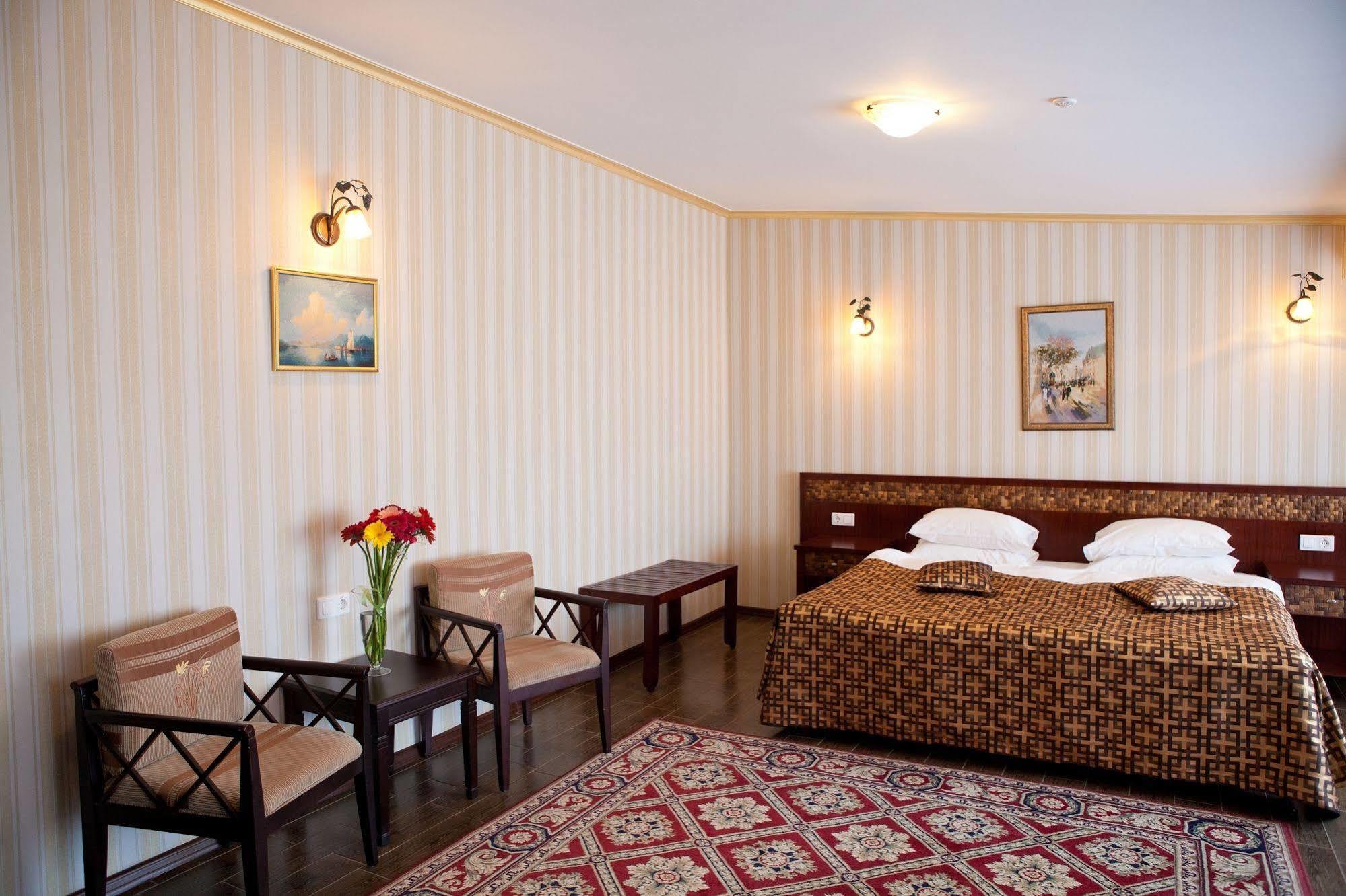 Villa Panama โอเดสซา ภายนอก รูปภาพ