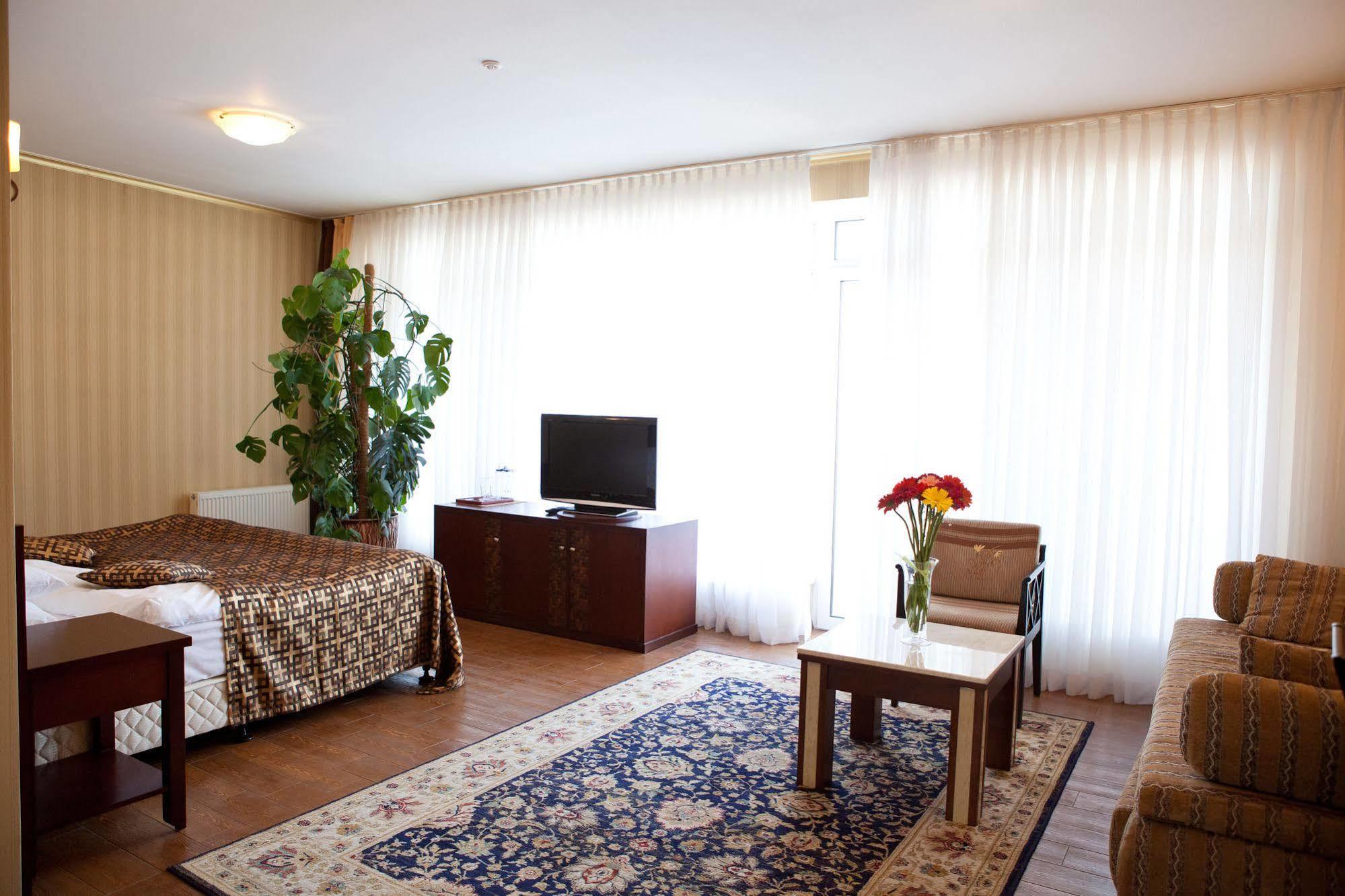 Villa Panama โอเดสซา ภายนอก รูปภาพ