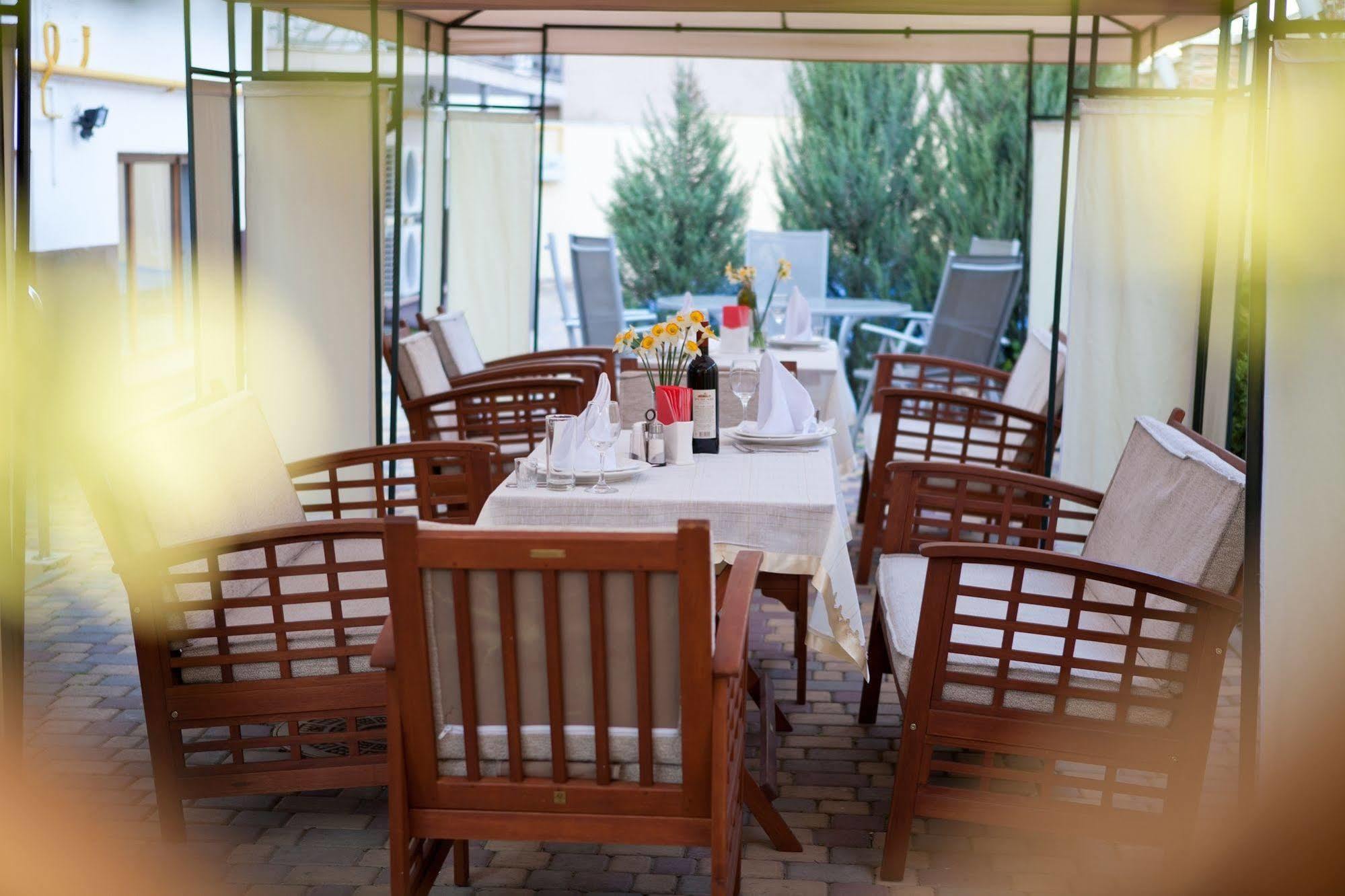 Villa Panama โอเดสซา ภายนอก รูปภาพ